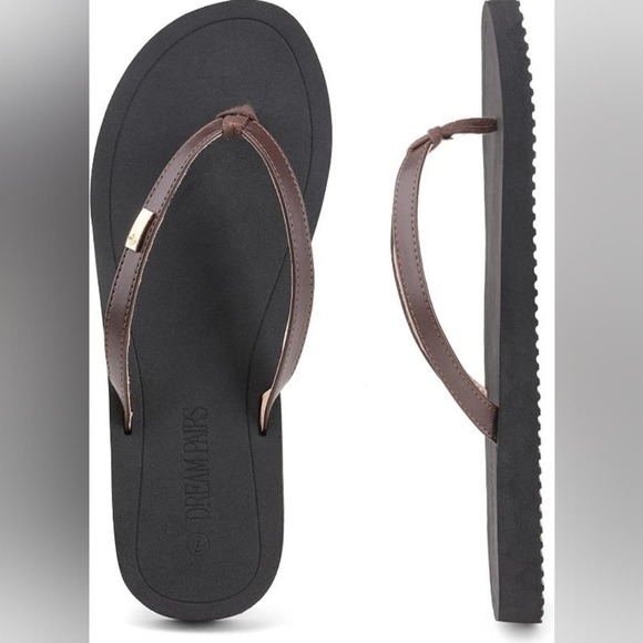 New Brown Black Flip Flops Lightweight Casual Comforable Sandals Non slip 9 - Picture 1 of 7